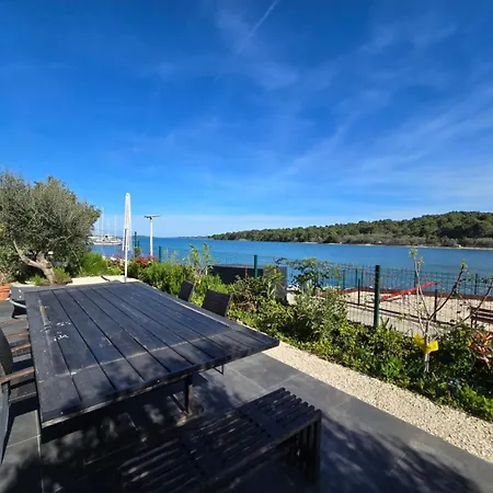 Ferienhaus Fosa Direkt Am - Erste Reihe